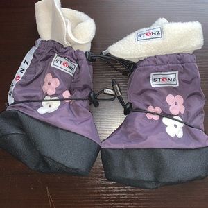 Stonz Toddler Booties Snow Boots large 1-2.5yrs
